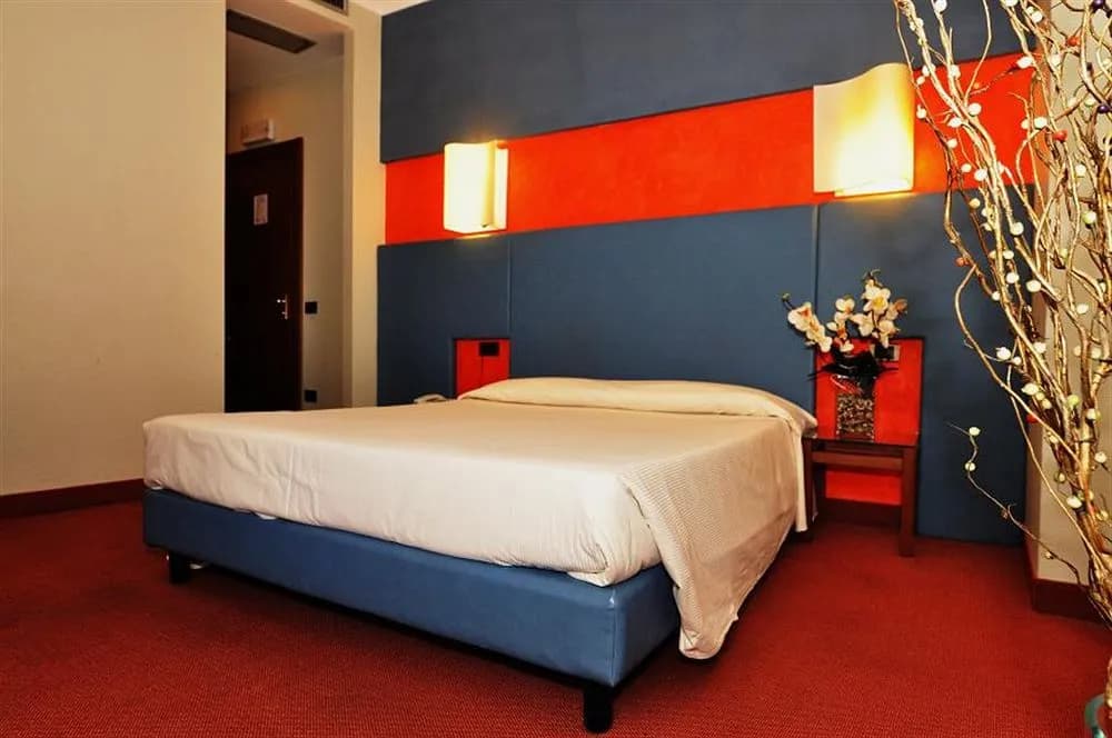 Hotel Executive - photo 4