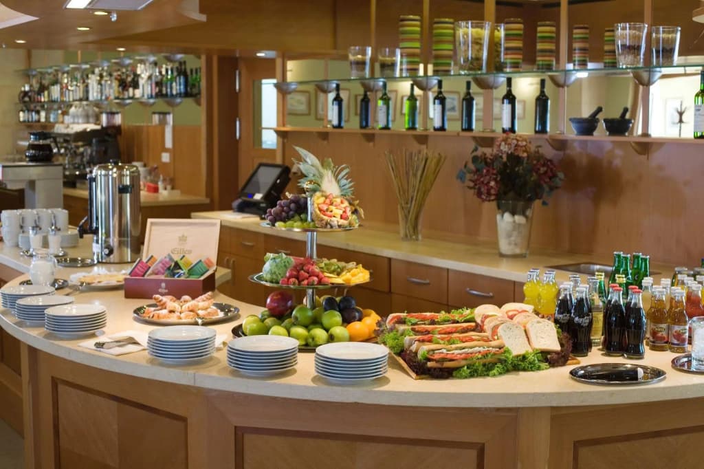 Dolce Villa Hotel - photo 11