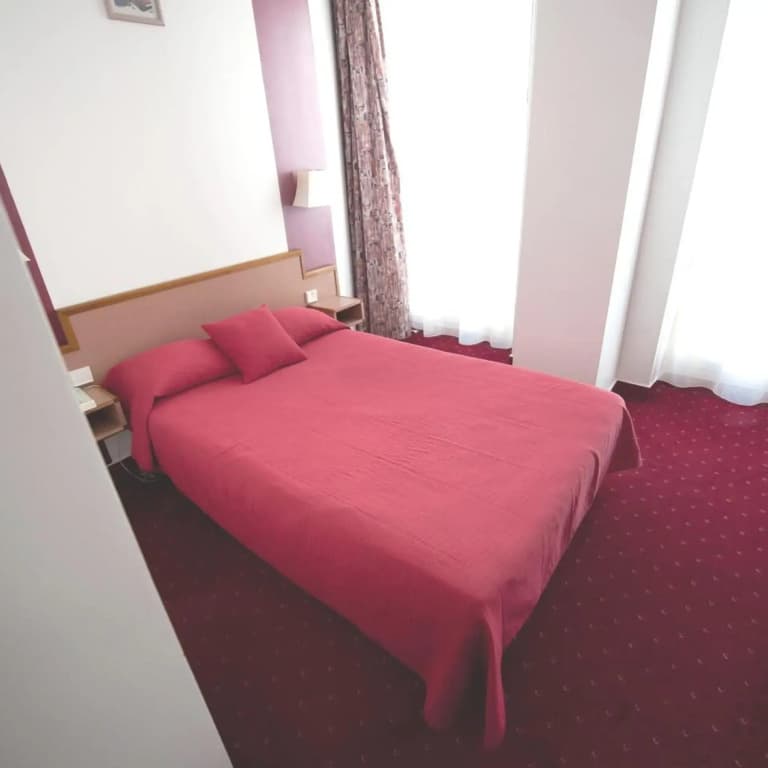 Hotel Royal Bergere - photo 14