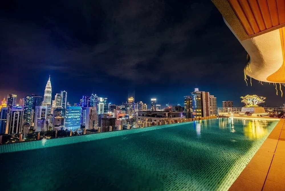 Ceylonz Suites by Mana Mana - photo 20