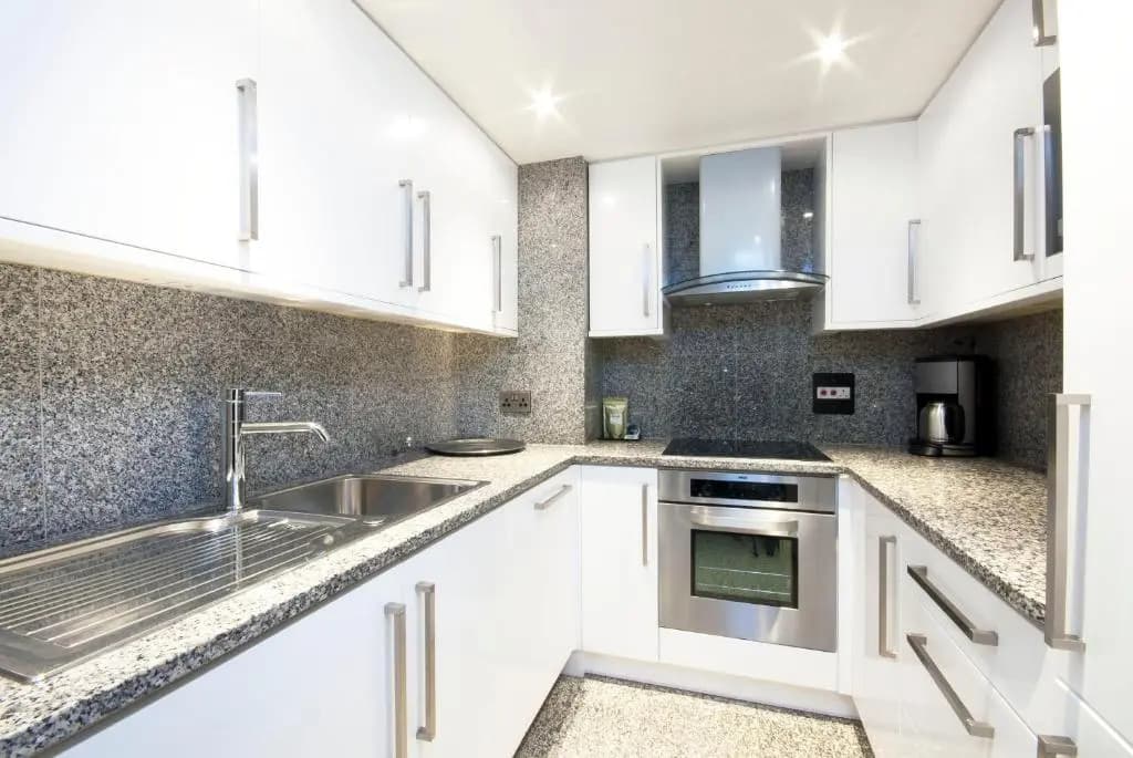 Mayfair House - photo 16