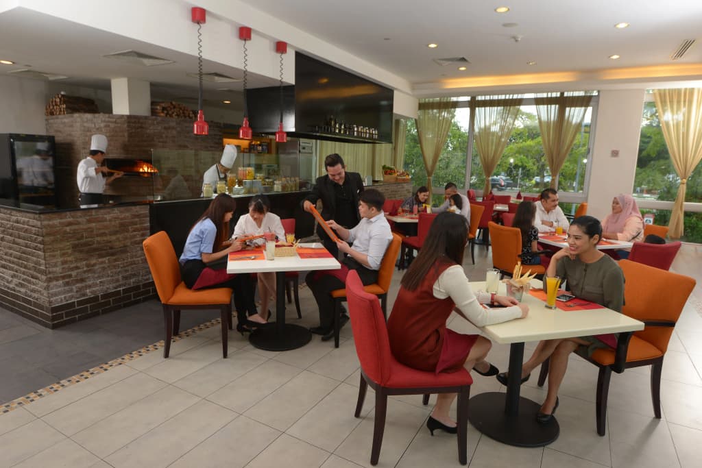 Holiday Inn Melaka by IHG - photo 45