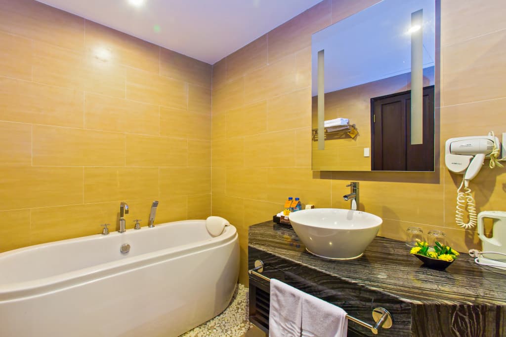 Hoi An Historic Hotel - photo 10