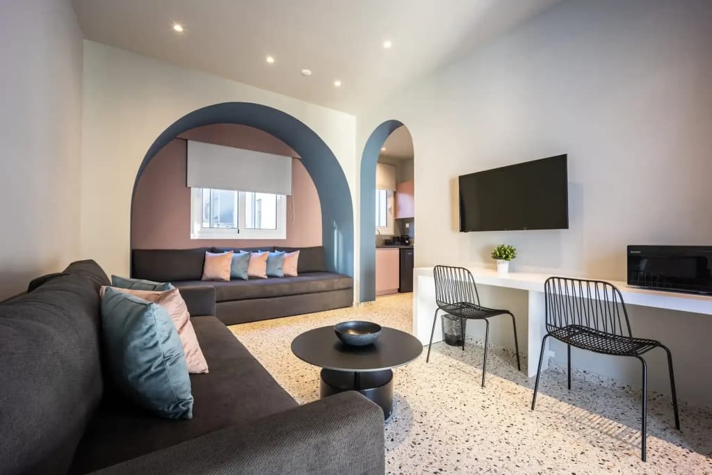 Arches Apartments - photo 11
