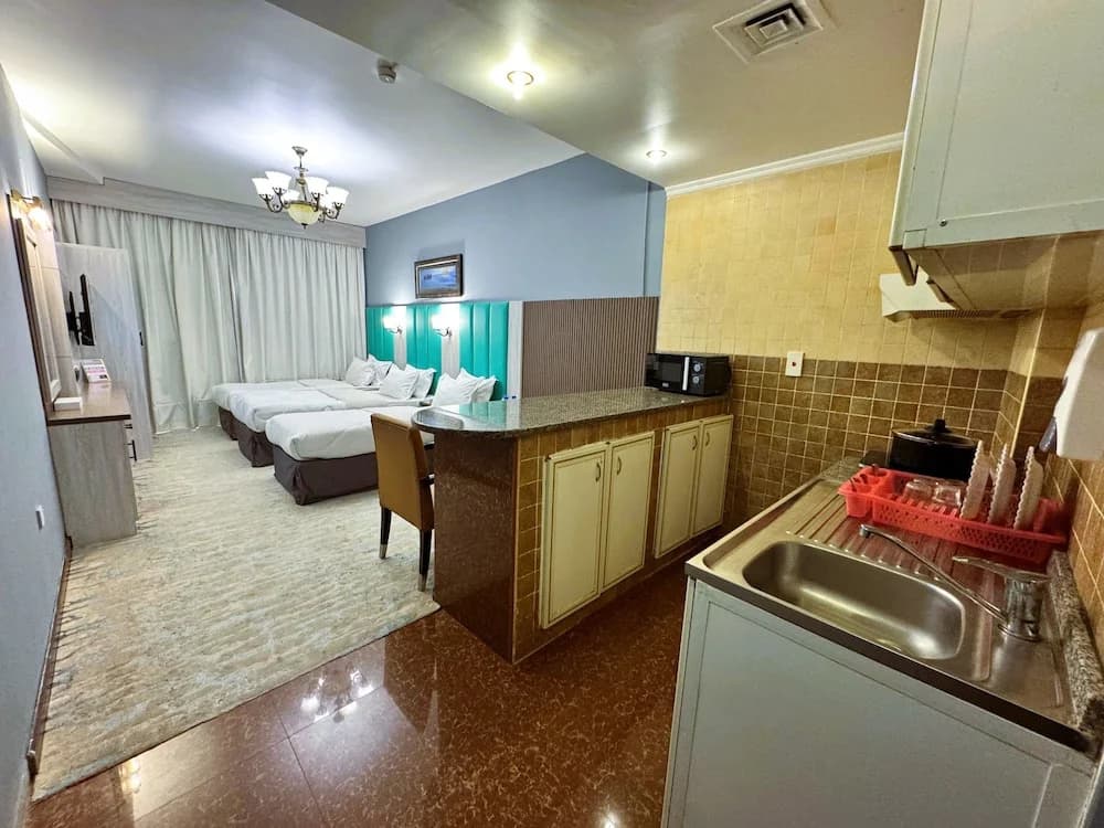 Hafez Hotel Apartments - photo 17