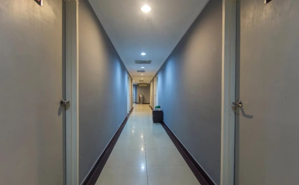 Super OYO 761 City Hotel - photo 13