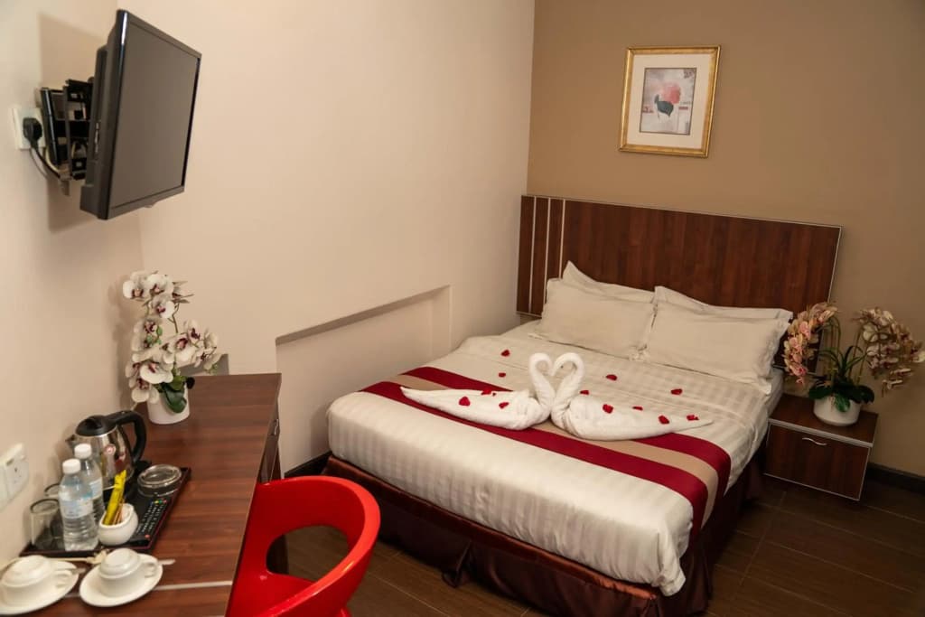 Hotel Eastana - photo 4