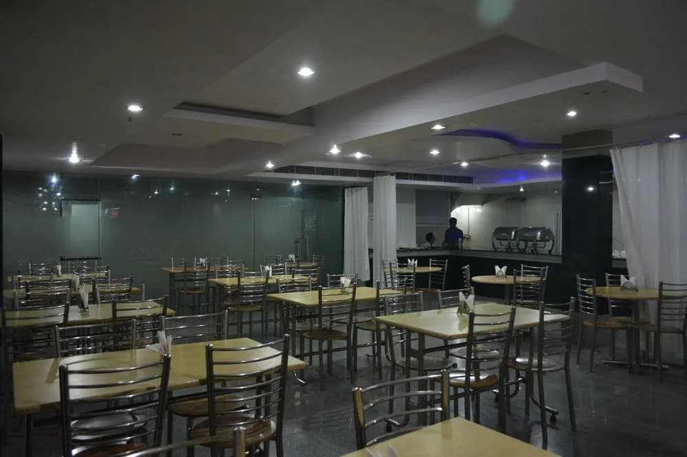 Hotel Breeze Inn - photo 24
