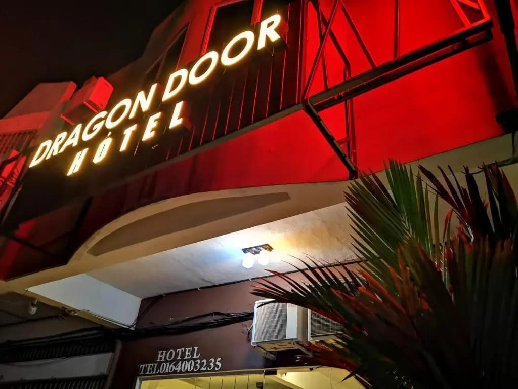 Dragon Door Hotel. - main photo