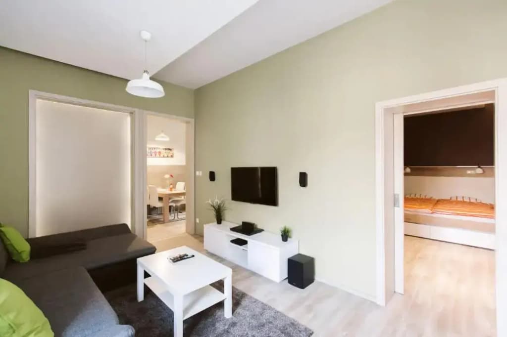 Dream Forest Apartment - photo 2