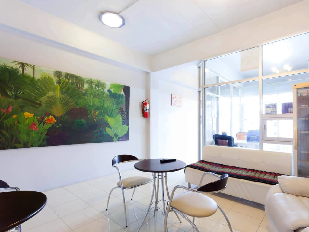 Luna Guesthouse and Travel - photo 7