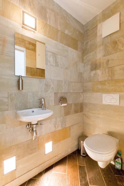 Riverhood Apartment - photo 9