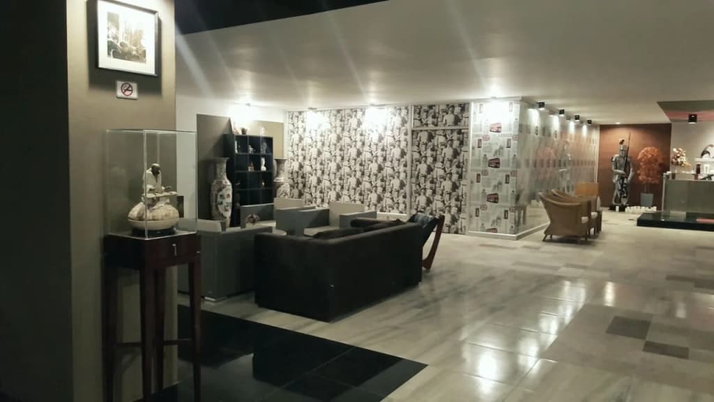 Lancelot Residence - photo 8