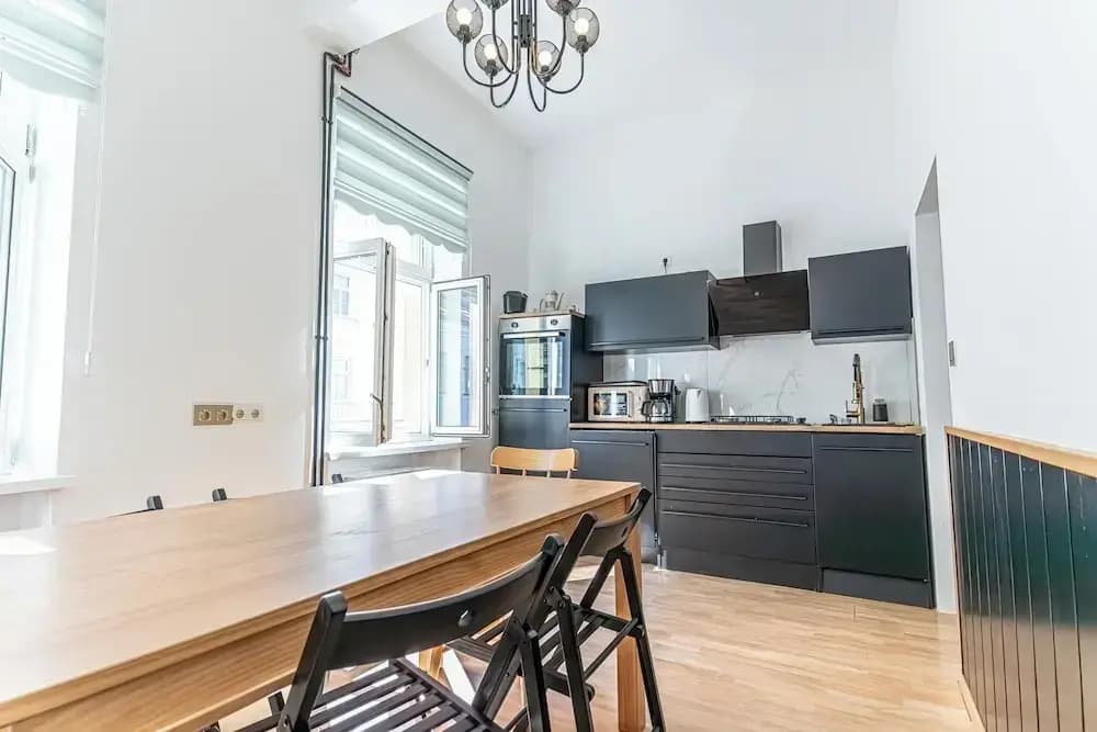 3BR Apt 15 Min from Landstraße Hub - photo 28