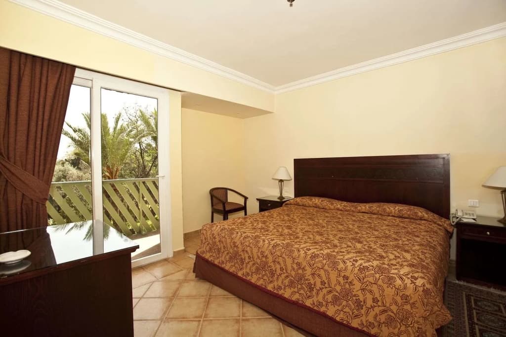 Kennedy Hospitality Resort - photo 4