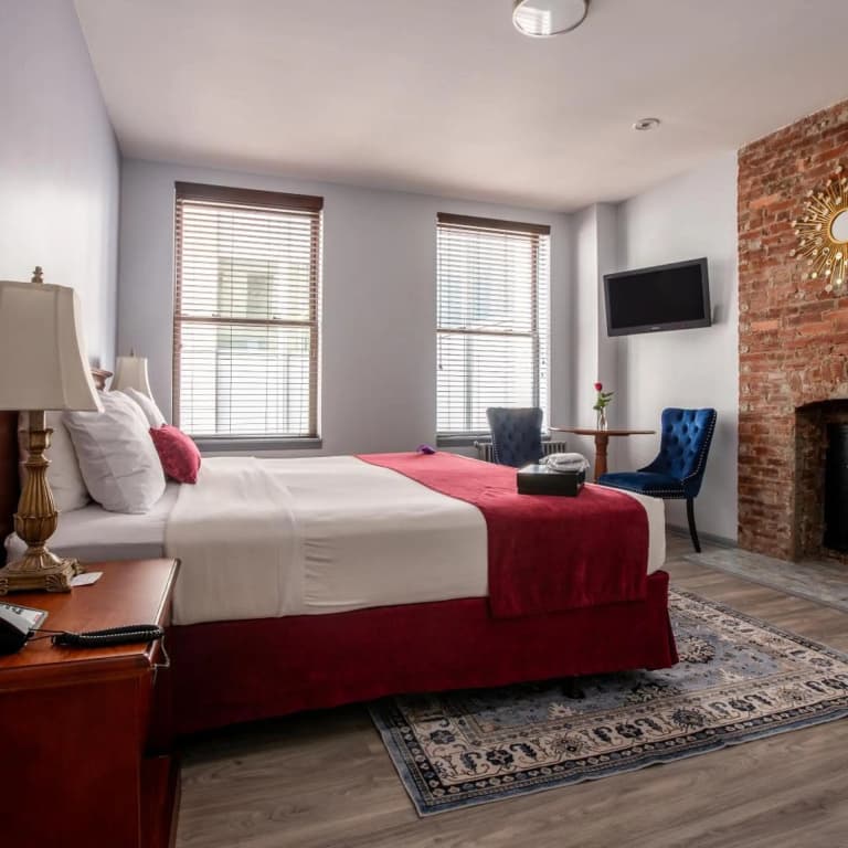 Hotel St. James - photo 18