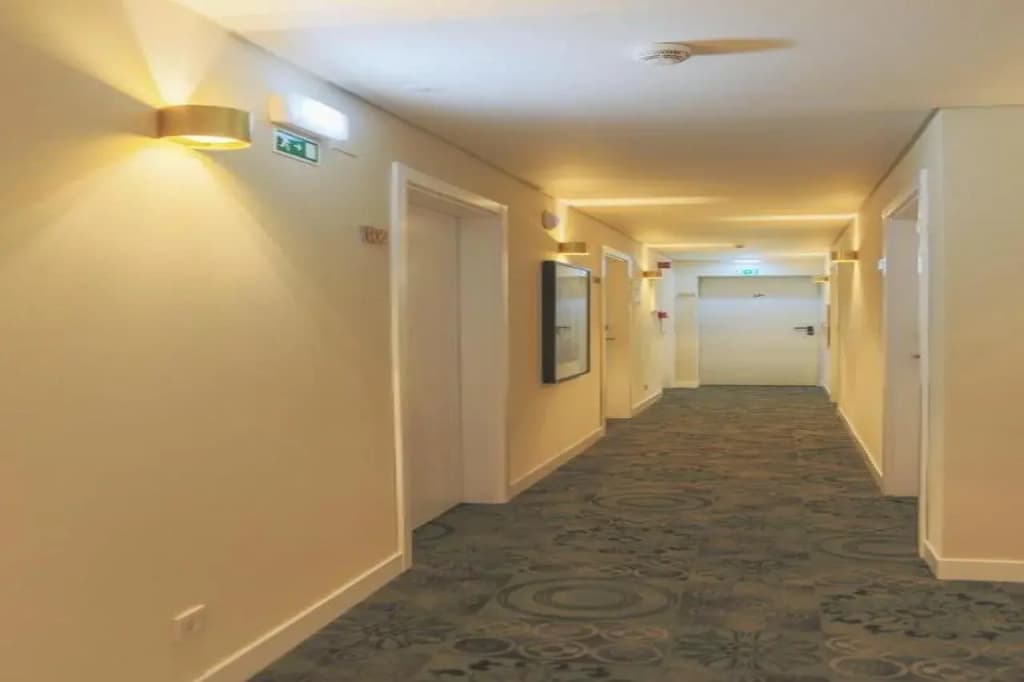 Mouraria Lisboa Hotel - photo 7