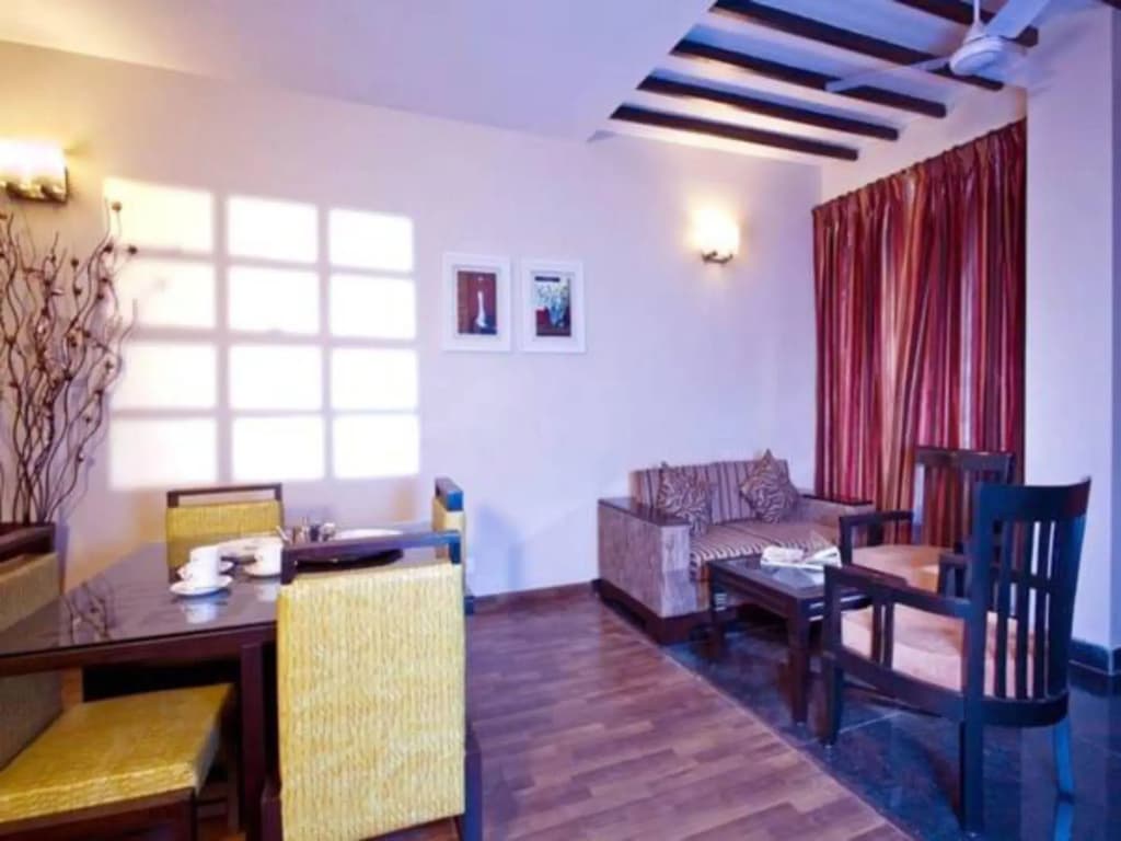 Relax Inn - photo 4