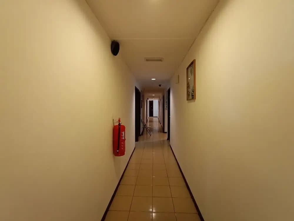 Hotel O Grand Vista - photo 11