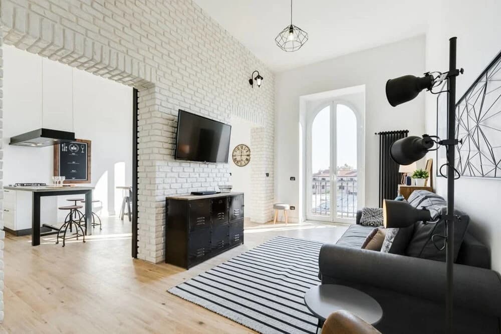 Large & Stylish 3 bed Flat in Excellent Location - photo 10