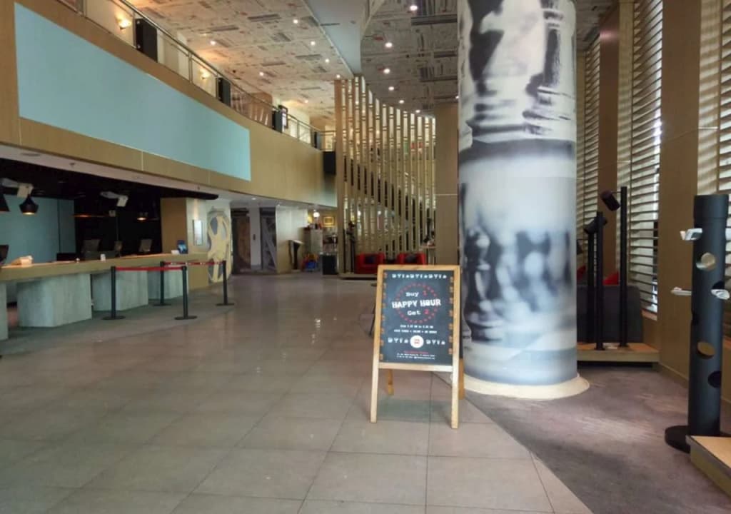 Tamarin Hotel Jakarta - photo 12