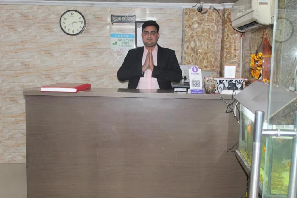 Hotel Shree Continental - photo 17