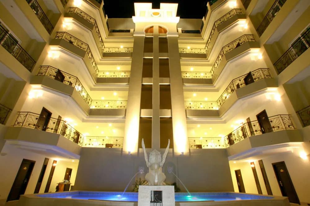 LK Metropole Hotel Pattaya - main photo