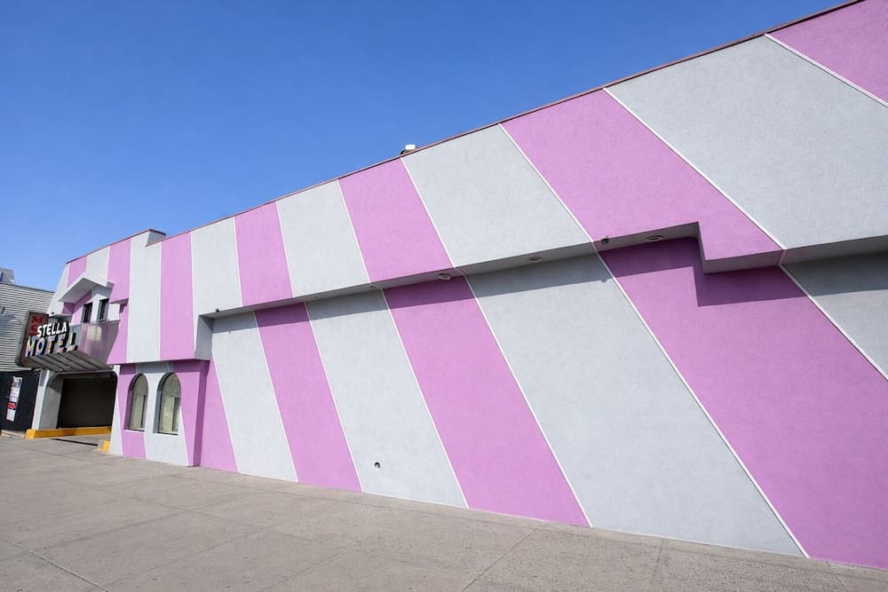 Stella Hotel Bronx - photo 14
