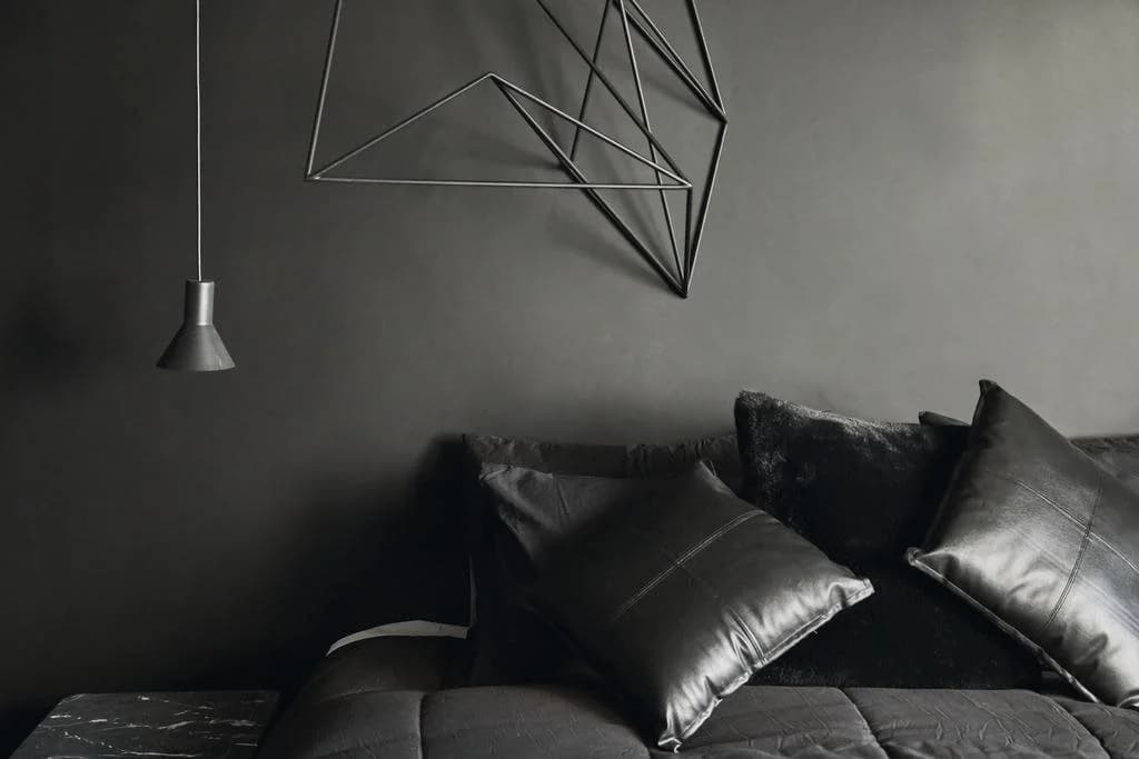 The Collectionist - photo 10