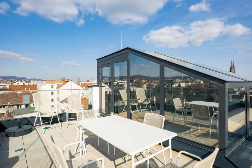 Rooftop Apartments mit großer Terrasse by ichbucheAT - photo 19