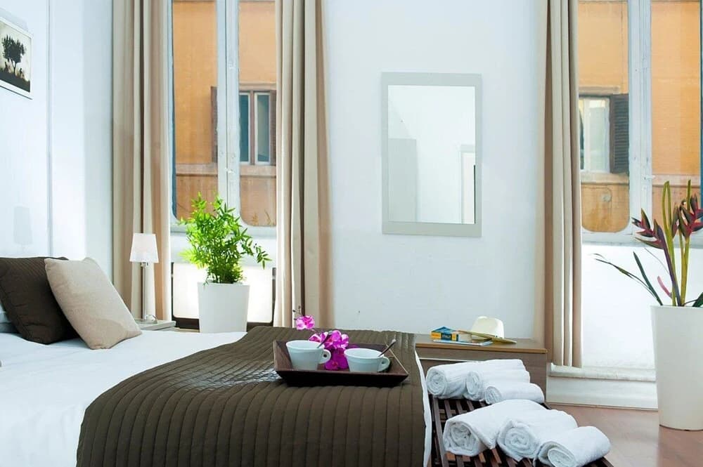 BABUINO - photo 2