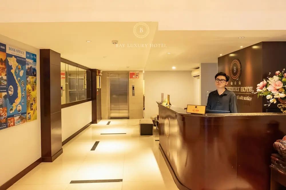 Bay Luxury Hanoi Hotel - No 9 Nguyen Truong To - photo 2