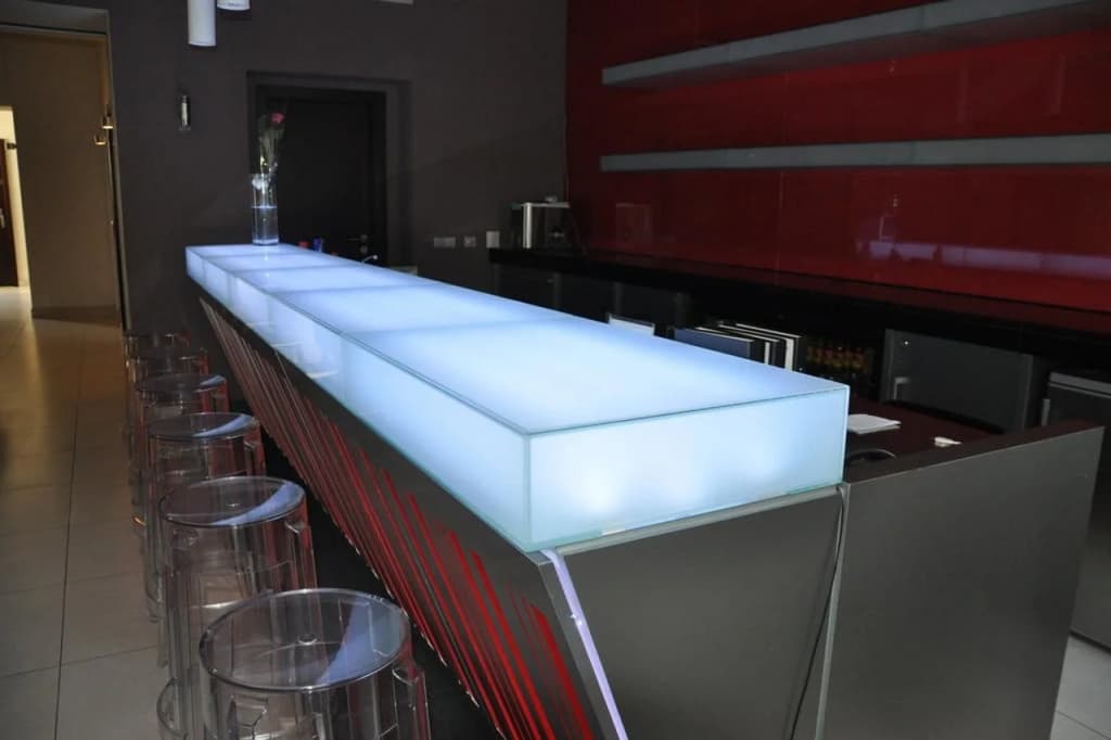 Red and Blue Design Hotel Prague - photo 13