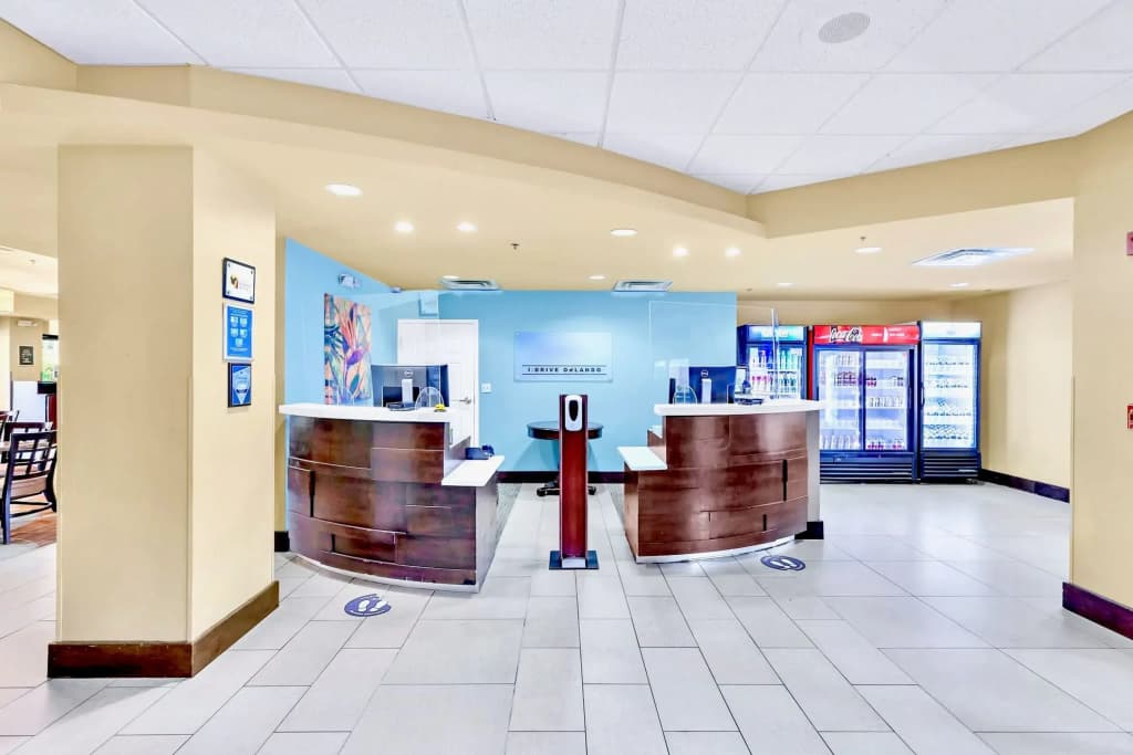 Condo Close to Universal Studios - Pool, Hot Tub! - photo 2