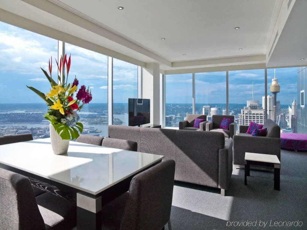 Meriton Suites Bondi Junction - photo 8
