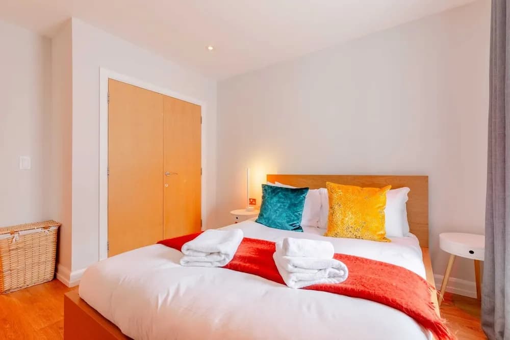 Vibrant & Inviting 1BD Flat, Heart of Haggerston! - photo 26