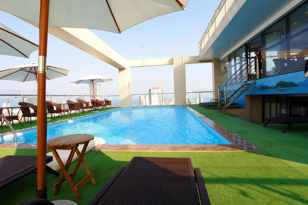 Luxtery Hotel - photo 18