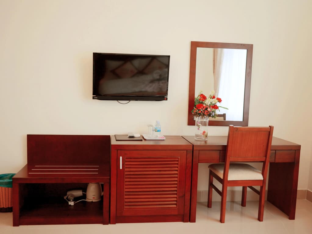 Platinum Beach Hotel - photo 3
