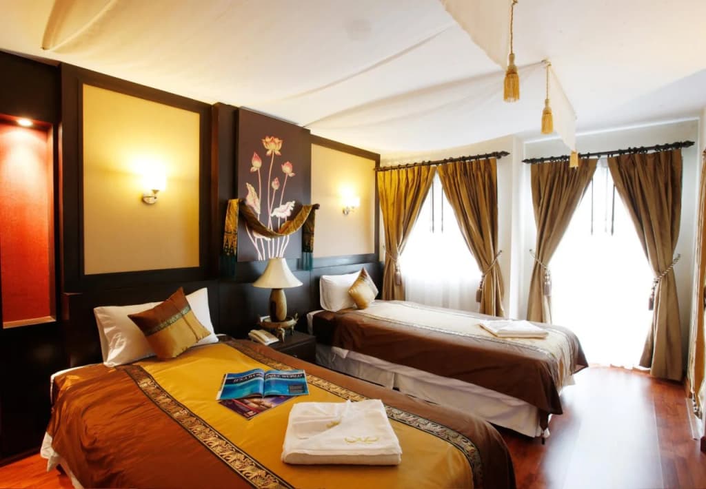 Mirth Sathorn Hotel - photo 5
