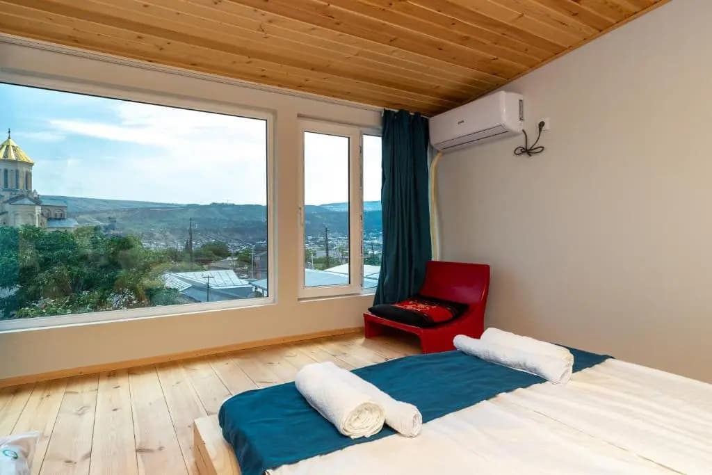 Giorgi's apartment - photo 7