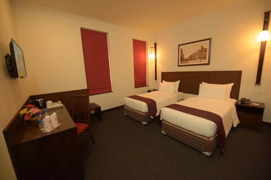 Hotel Nippon Colombo - photo 6