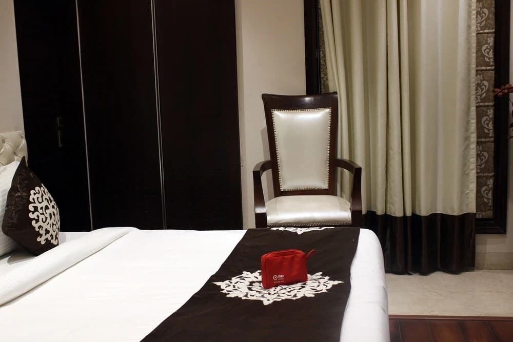 Aura Grand Residency - photo 3