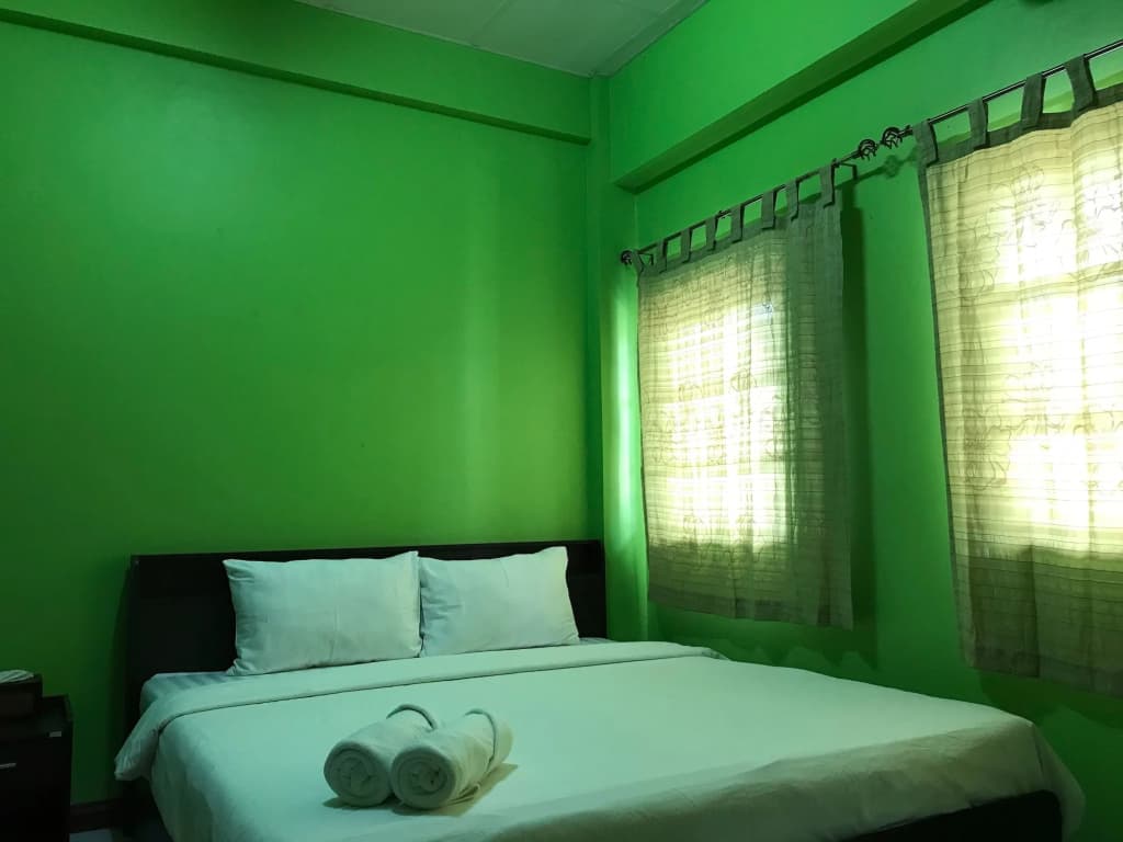 Maenam Lodge - photo 4