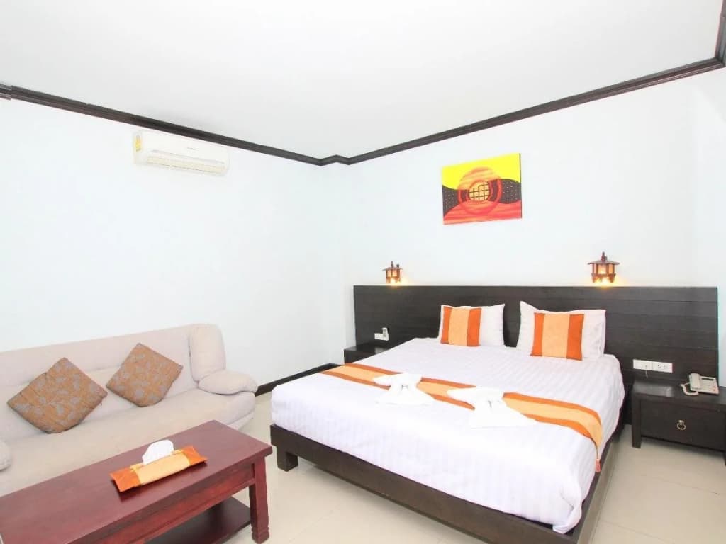 Tanawit Hotel Hua Hin - photo 4