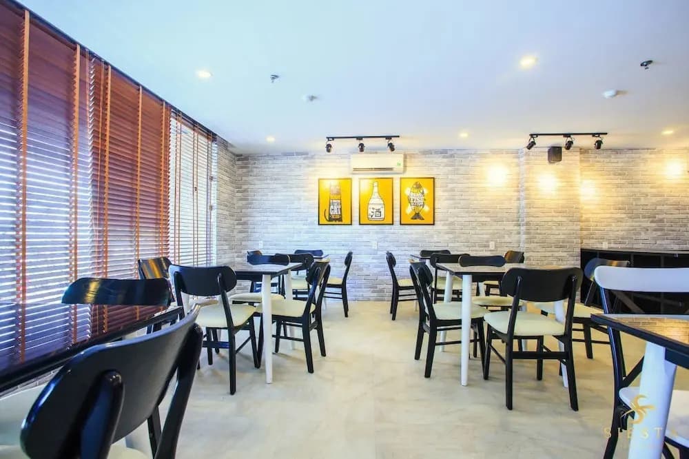 Delfino Hotel & Spa Danang - photo 20