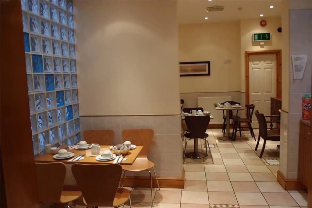 Hotel 65 - photo 20