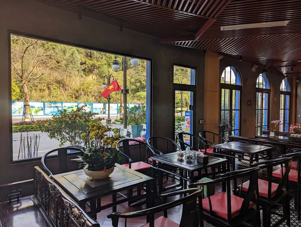 1925 Ha Long Hotel - photo 3