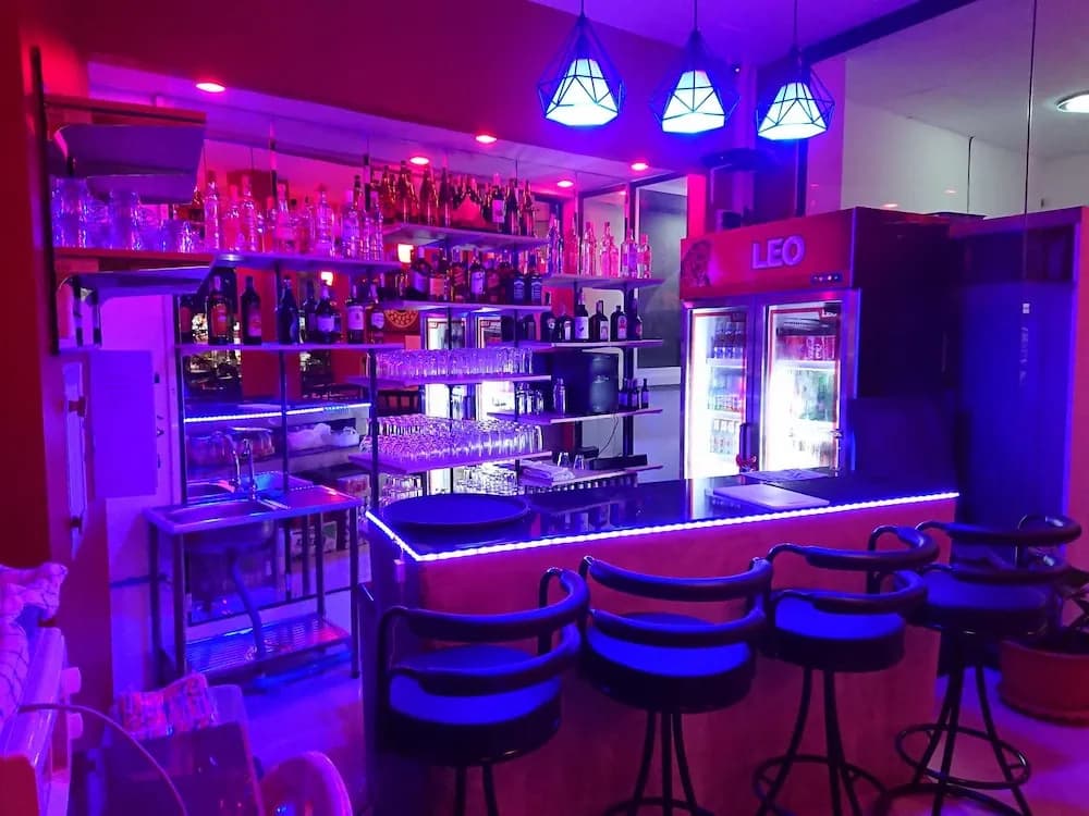 T & C Hotel Patong Beach - photo 22