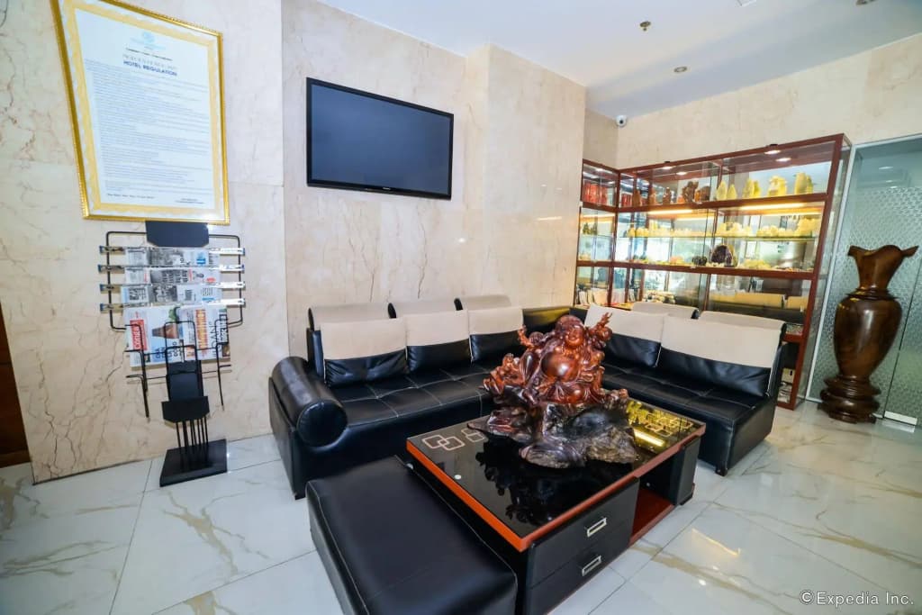 White Snow Hotel - photo 11