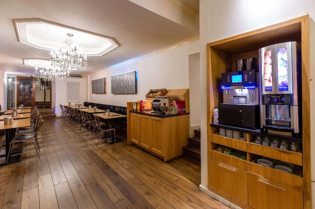 XO Hotels City Centre - photo 18